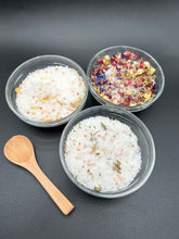 Load image into Gallery viewer, Bath Salts 2.5oz Sample Size