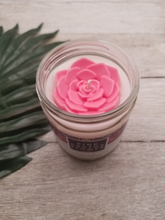 Load image into Gallery viewer, Flowered Candles